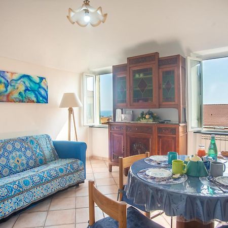 Casa Felice - Happy Rentals Санремо Екстер'єр фото